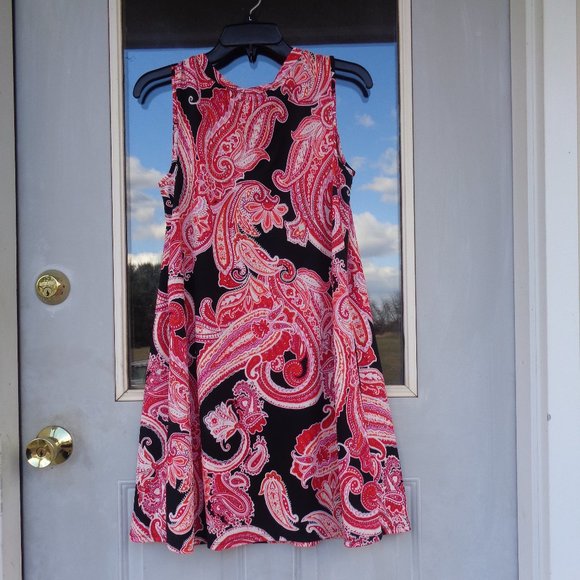bundle&save  NWT pockets paisley like print dress - Picture 4 of 12